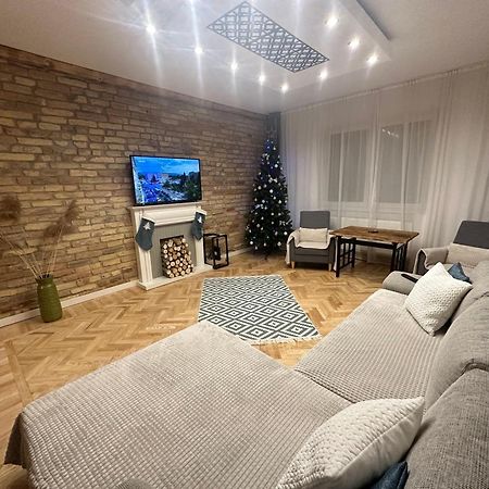 סגד Season One Apartman מראה חיצוני תמונה