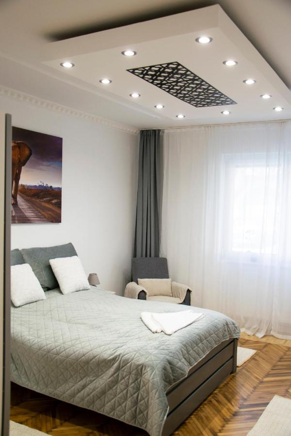 סגד Season One Apartman מראה חיצוני תמונה