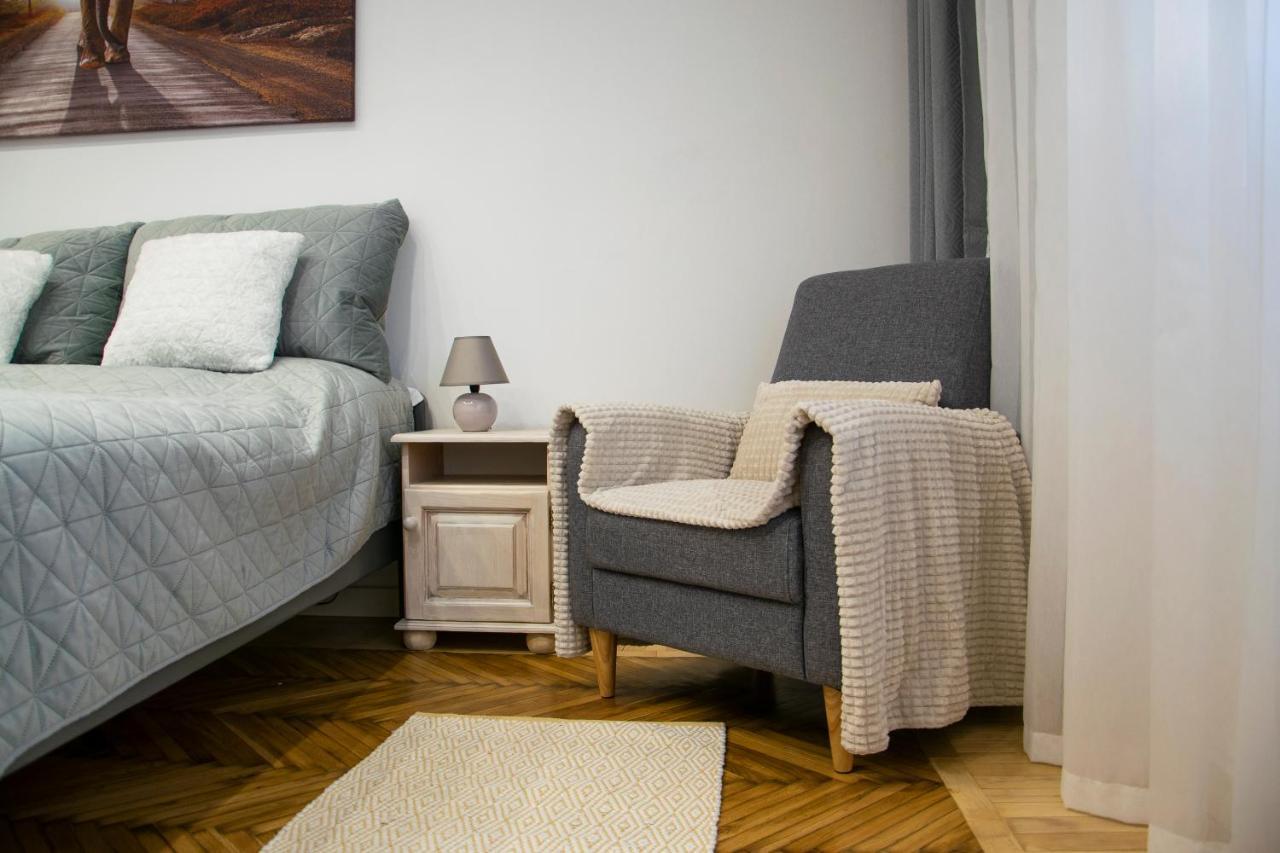 סגד Season One Apartman מראה חיצוני תמונה